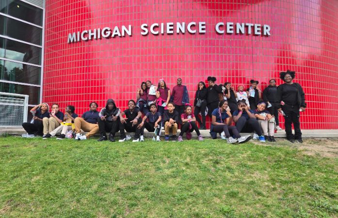  Students outside of the Science Center